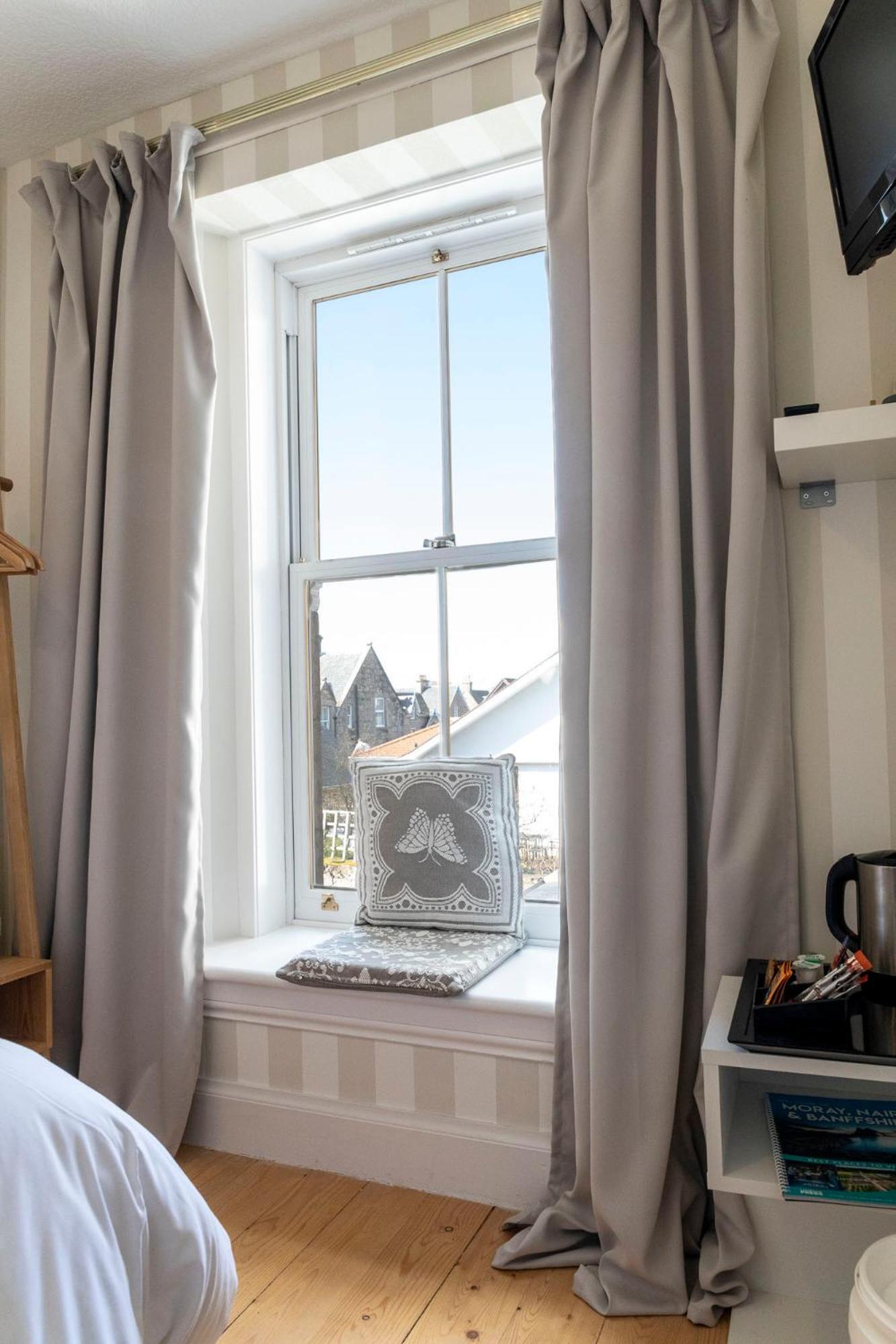 Cawdor House B&B ネアン エクステリア 写真